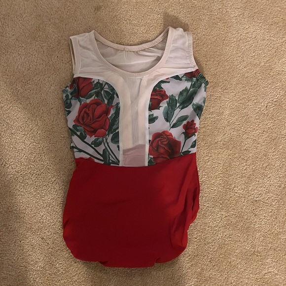 Floral Red and White Women's Luckyleo - Picture 2 of 2